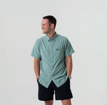 Load image into Gallery viewer, Performance Ocean Swell Button Up