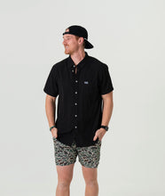 Load image into Gallery viewer, Performance Heather Black Button Up