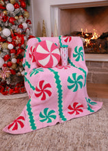 Load image into Gallery viewer, Pink Wintermint Blanket
