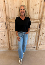 Load image into Gallery viewer, Lauren Basic Black Top
