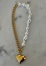 Load image into Gallery viewer, Charlotte Necklace
