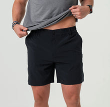 Load image into Gallery viewer, Matte Black Retro Duck Camo Pocket 7 inch Everyday Short
