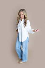 Load image into Gallery viewer, Off White Long Sleeve Top

