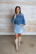 Load image into Gallery viewer, Denim Light Wash Pleated Skirt
