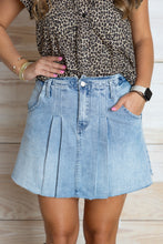 Load image into Gallery viewer, Denim Light Wash Pleated Skirt
