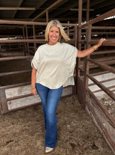 Load image into Gallery viewer, Lynn Oversized Ivory Top
