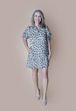 Load image into Gallery viewer, Cheetah Bow Sleeve Dress
