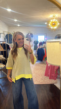 Load image into Gallery viewer, Janice Lavender &amp; Lemon Top
