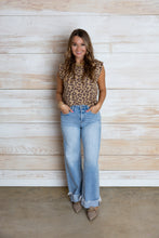 Load image into Gallery viewer, Super High Rise Wide Leg Jean
