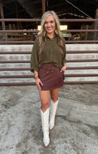 Load image into Gallery viewer, Chocolate Solid Skort
