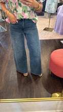 Load image into Gallery viewer, Medium Wash Dark Stitch Palazzo Judy Blue Jeans
