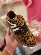Load image into Gallery viewer, Leopard Madden Sneaker
