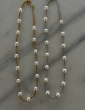 Load image into Gallery viewer, Silver Pearl Beaded Necklace
