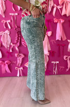 Load image into Gallery viewer, Sea Green Judy Blue Raw Hem Jean

