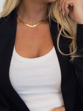 Load image into Gallery viewer, Herringbone Necklace
