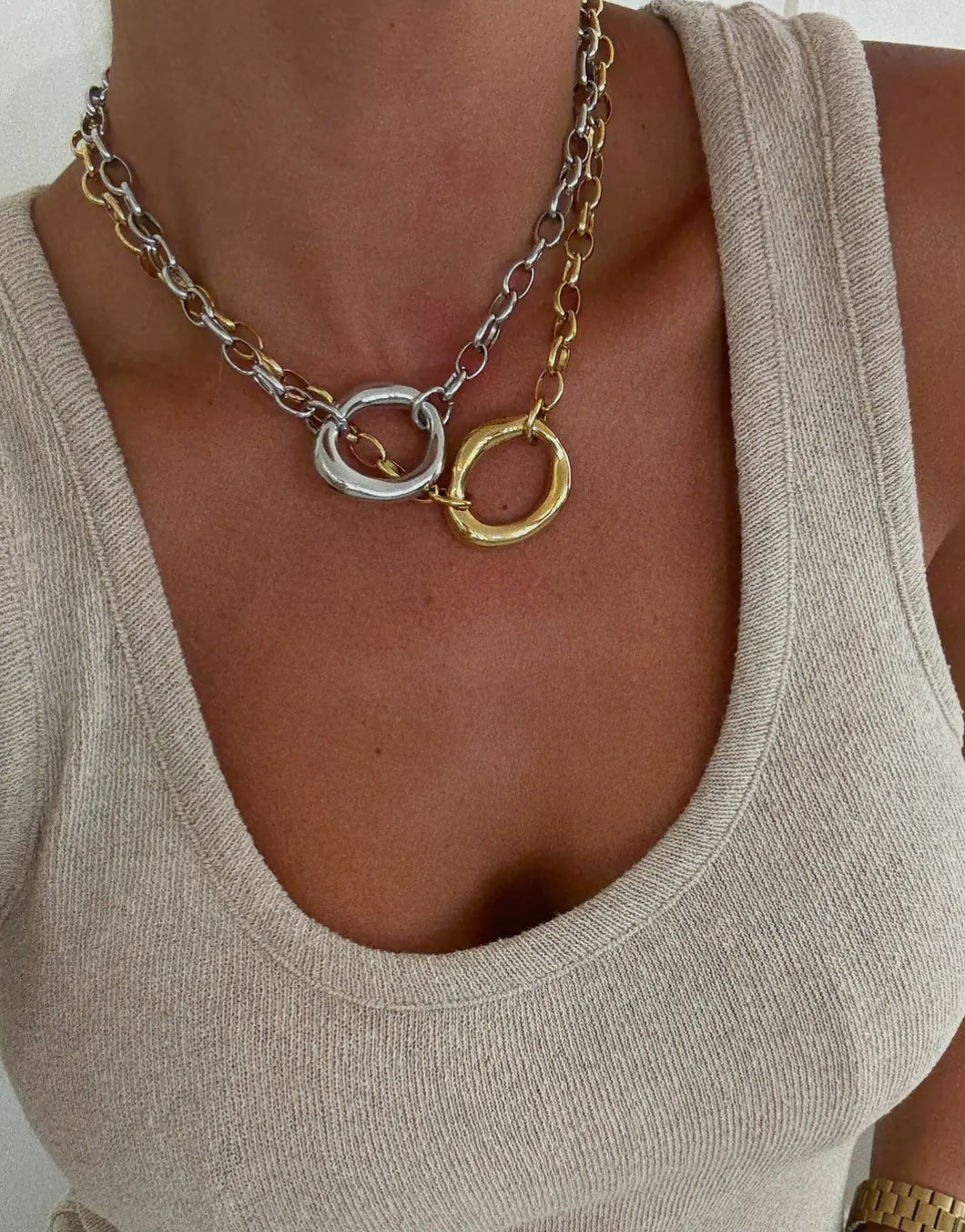 Gold Scotty Necklace