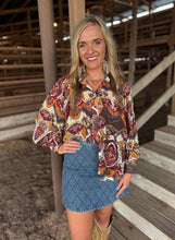 Load image into Gallery viewer, Western Design Chocolate Bubble Sleeve Top
