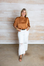 Load image into Gallery viewer, Camel Silk Flow Top
