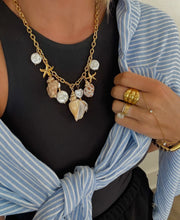 Load image into Gallery viewer, Seashell Charm Necklace
