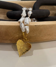 Load image into Gallery viewer, Blaze Necklace
