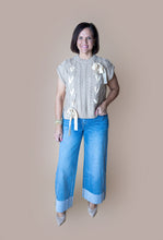 Load image into Gallery viewer, Coco Heart Sleeveless Sweater Top

