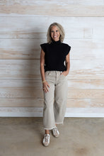 Load image into Gallery viewer, Black Basic Sweater
